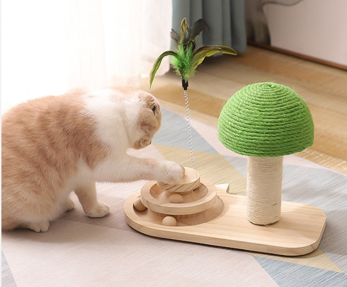 Cat Scratching Post with Sisal Balls